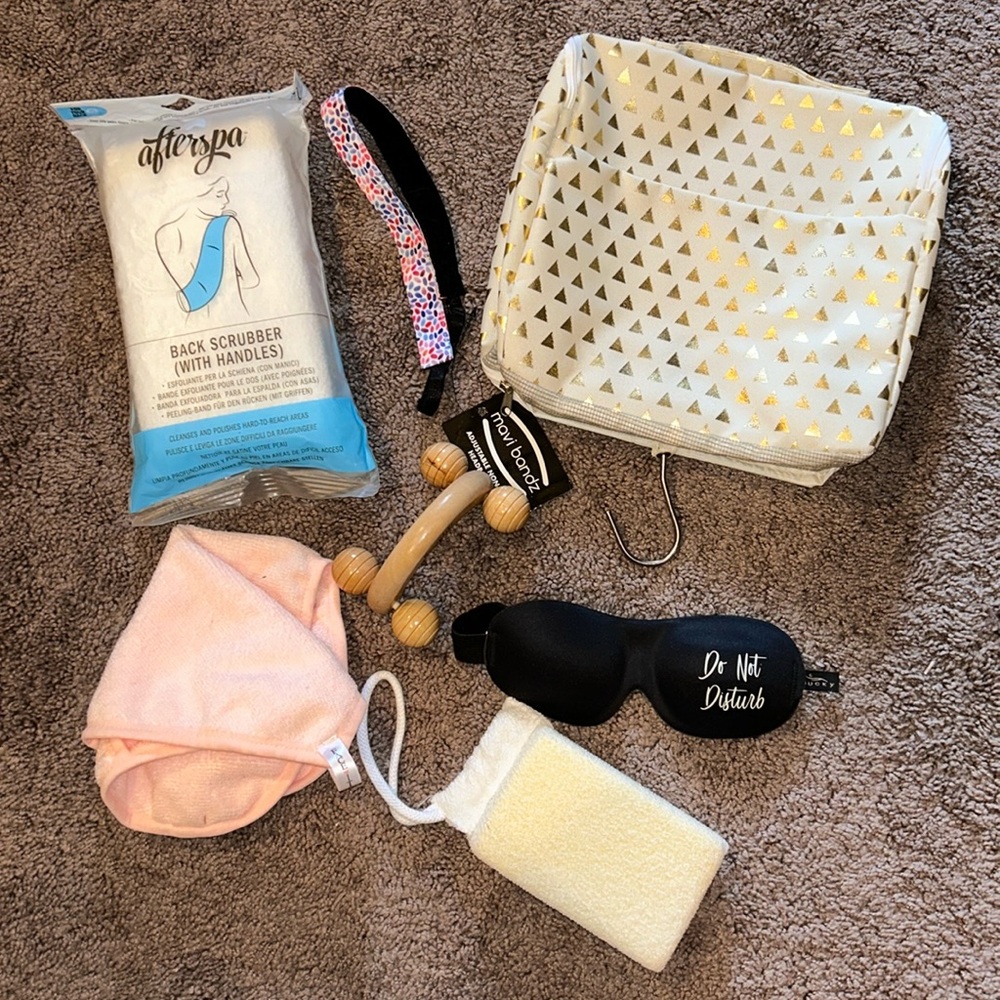 NWT pampering eye mask, back scrubbed, face mitt, massager, etc bundle!!